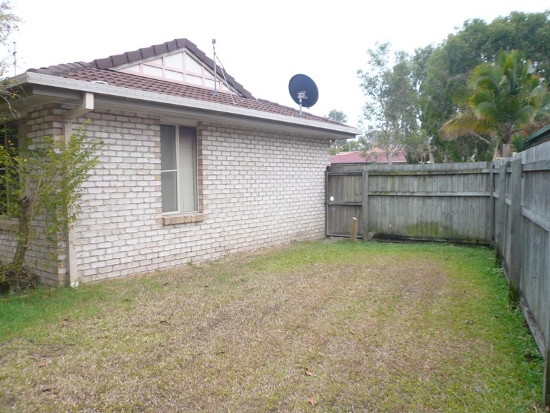 14 Floyd Ct, Parkwood QLD 4214