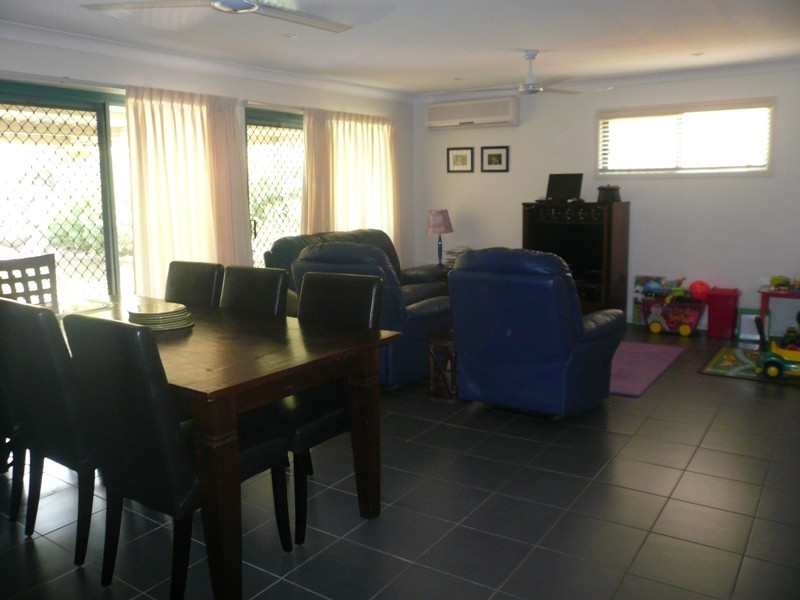 5 Jamieson Dr, Parkwood QLD 4214