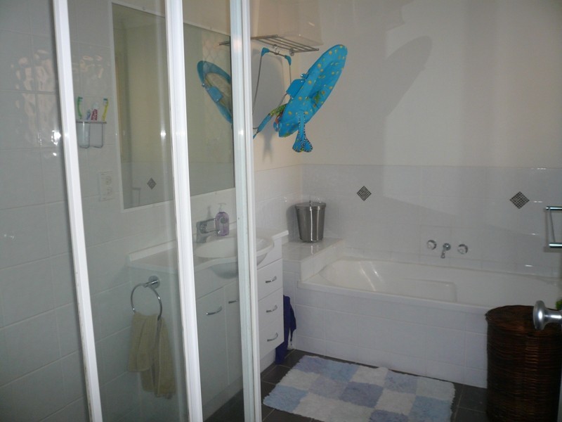 5 Jamieson Dr, Parkwood QLD 4214