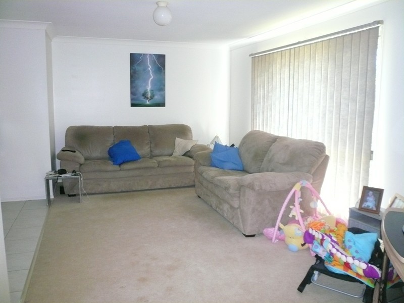 35 Fairview Crt, Parkwood QLD 4214