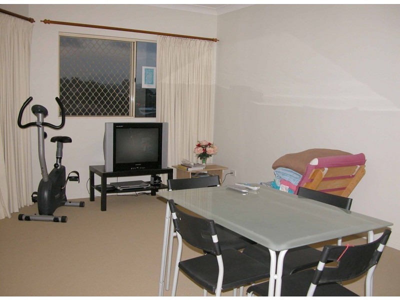 8/52-58 Mitre, St Lucia QLD 4067