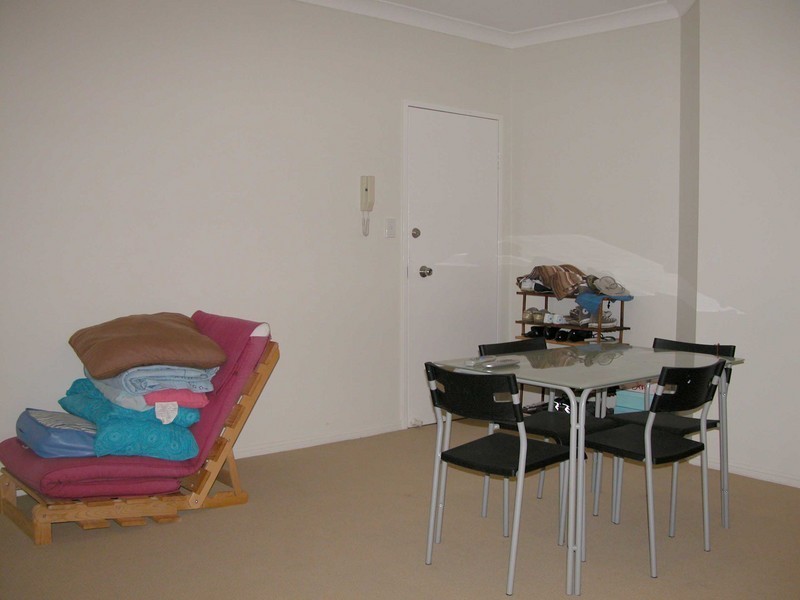 8/52-58 Mitre, St Lucia QLD 4067