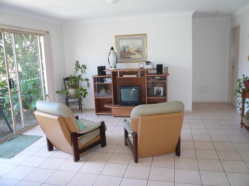 12 Oak Hill Cr, Parkwood QLD 4214