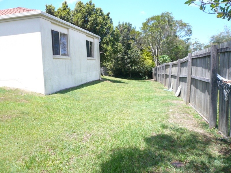 12 Oak Hill Cr, Parkwood QLD 4214