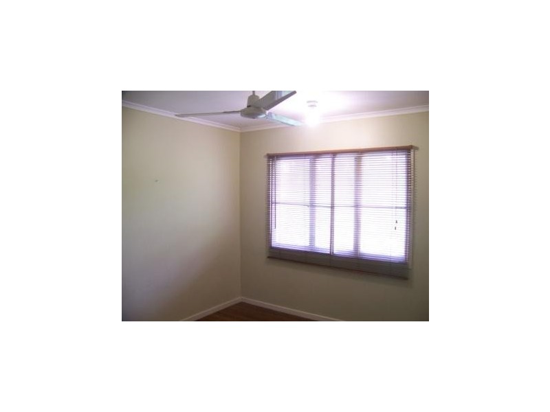 6 Camden Court, Arana Hills QLD 4054