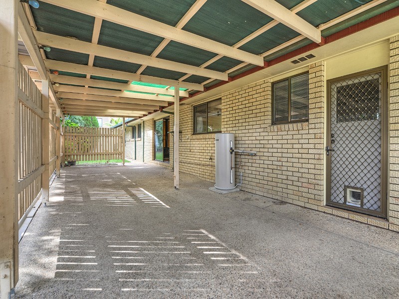 3 Fraser Place, Morayfield QLD 4506