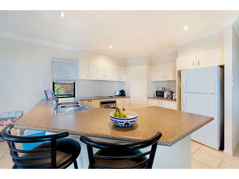 107 Armstrong Way, Highland Park QLD 4211