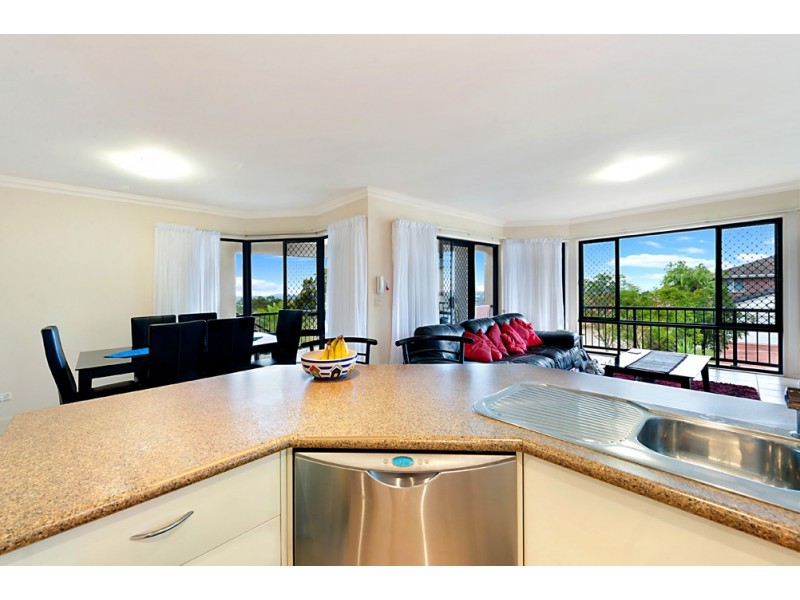 107 Armstrong Way, Highland Park QLD 4211