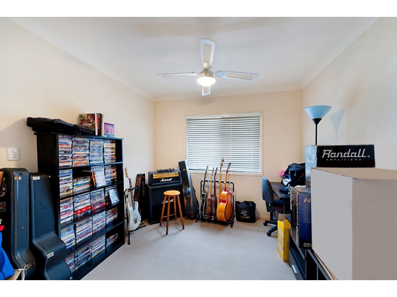 107 Armstrong Way, Highland Park QLD 4211