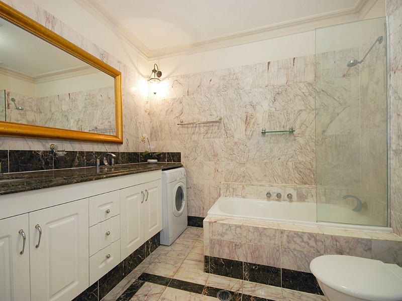 12/208 Adelaide, Brisbane QLD 4000