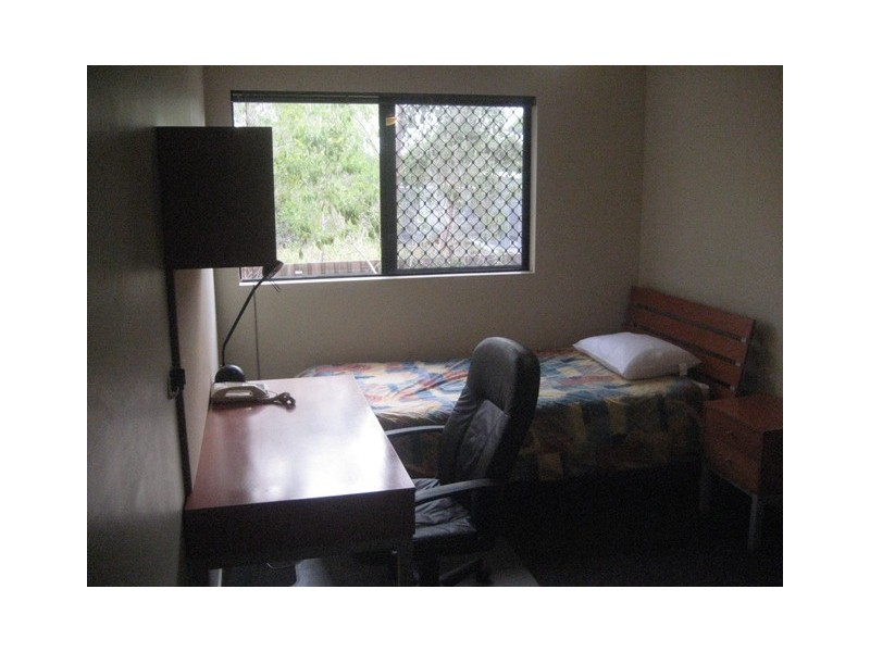 11/7 BrownStreet, Labrador QLD 4215