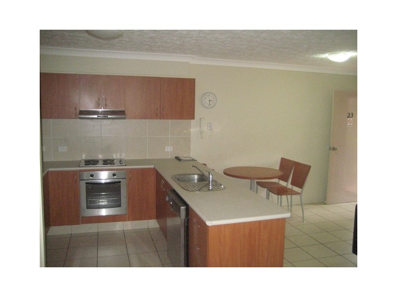 11/7 BrownStreet, Labrador QLD 4215