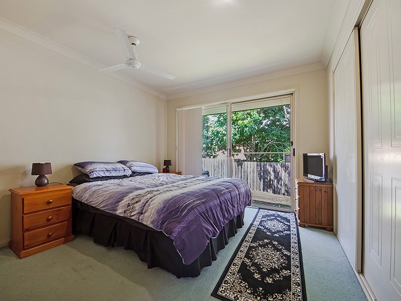 24 Meadowbank Drive, Upper Coomera QLD 4209