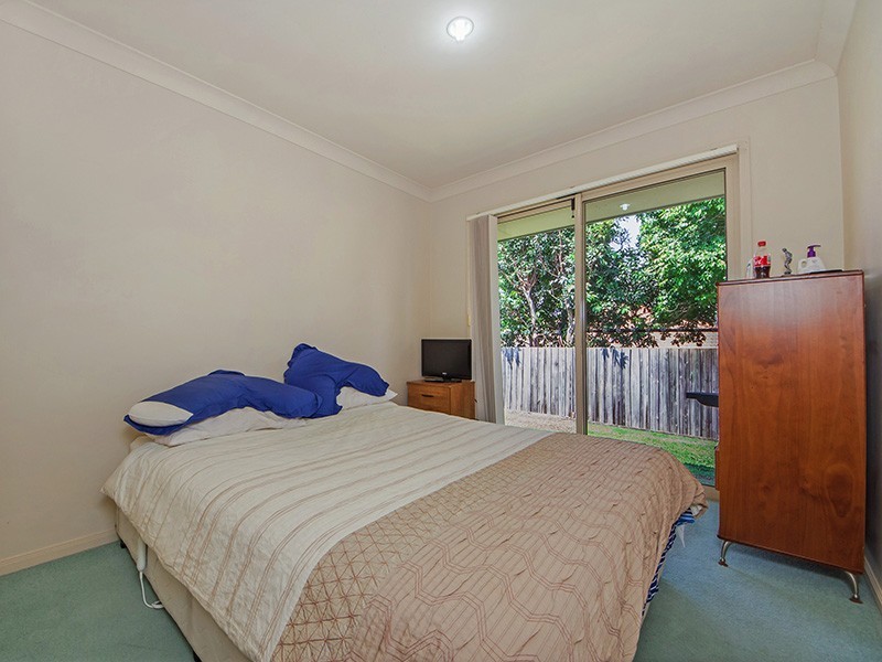 24 Meadowbank Drive, Upper Coomera QLD 4209