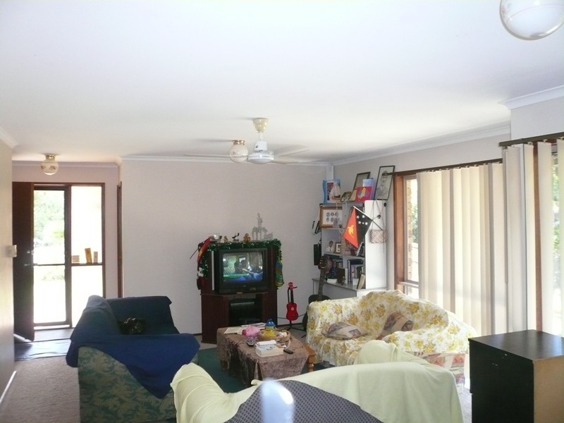 28 Kentucky Cr, Oxenford QLD 4210