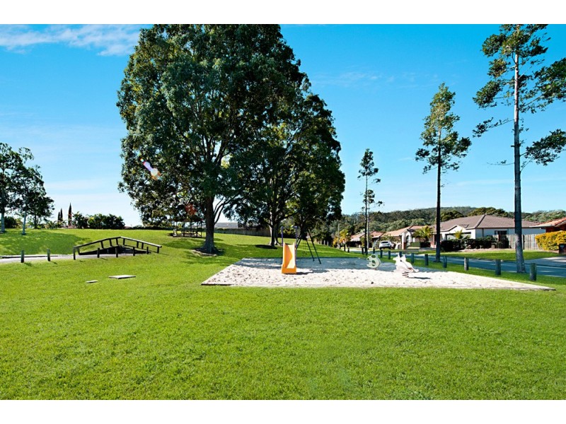 21 Barrs Avenue, Oxenford QLD 4210