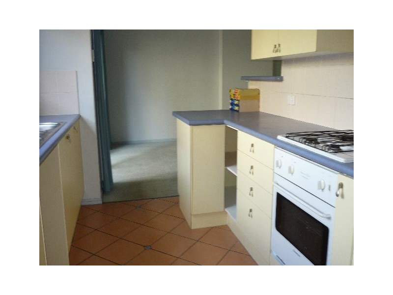 2/5 Scanlan Street, East Brisbane QLD 4169