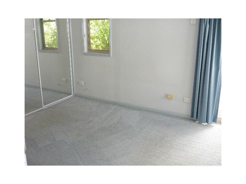 2/5 Scanlan Street, East Brisbane QLD 4169