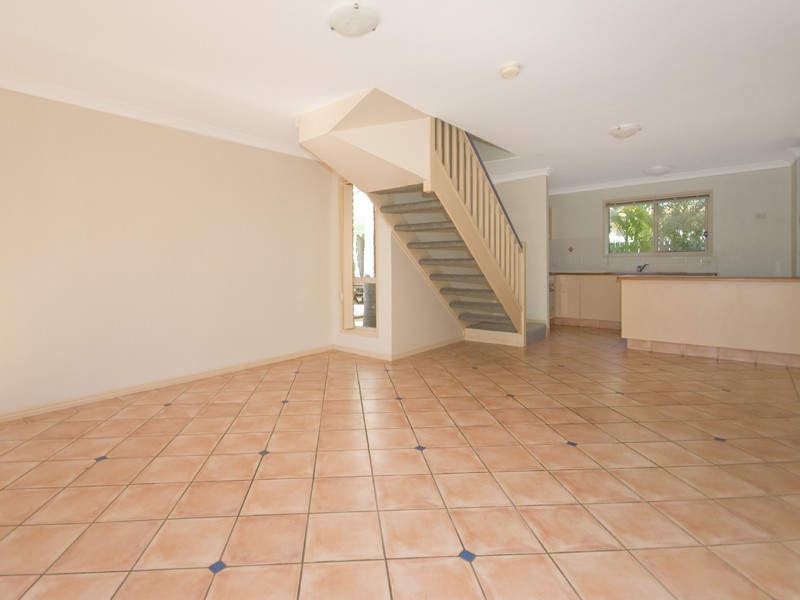 23/8 Channel St, Cleveland QLD 4163