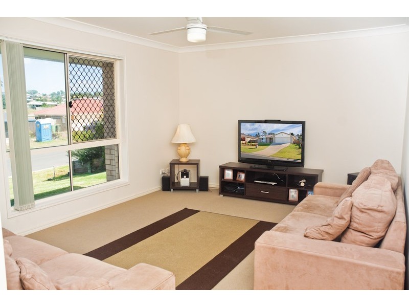 18 Kernel Rd, Narangba QLD 4504