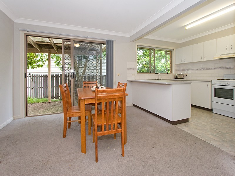 4/22 Thurlow Street, Newmarket QLD 4051