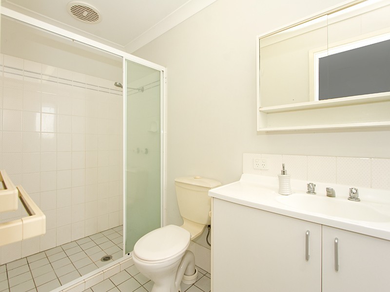 4/22 Thurlow Street, Newmarket QLD 4051