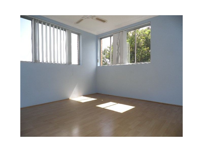 Greenslopes QLD 4120