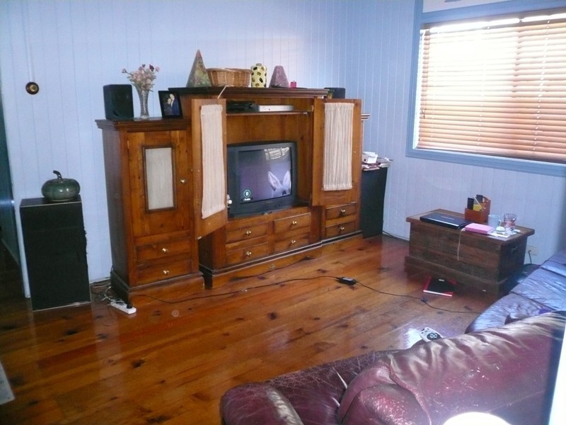 6 Little Norman St, Southport QLD 4215