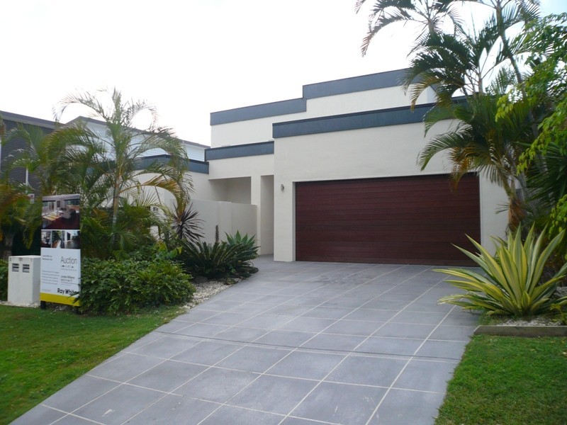 1/131 Falconer St, Southport QLD 4215