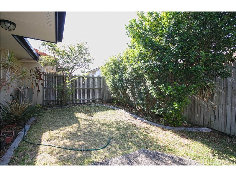 10/2 Russell Street, Everton Park QLD 4053