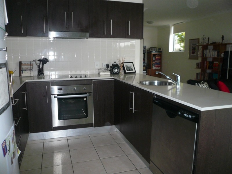 10/5  Carey Lane, Southport QLD 4215