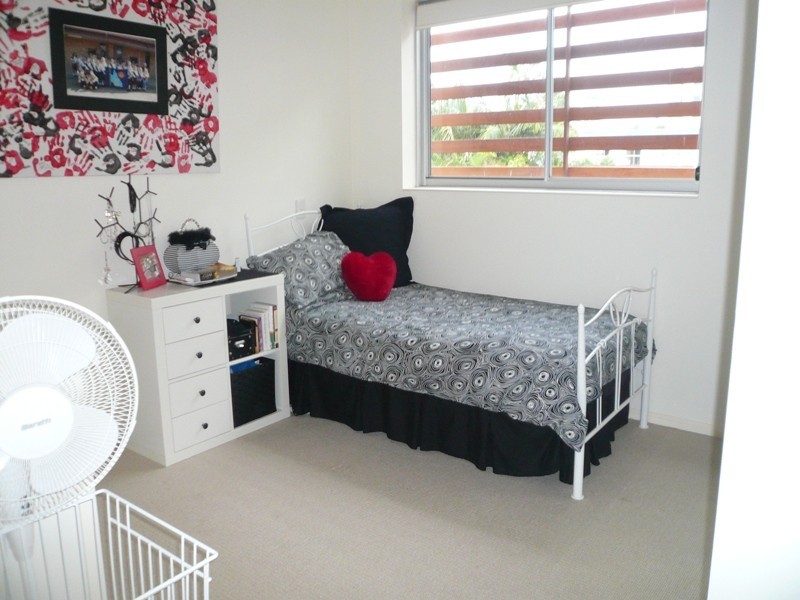 10/5  Carey Lane, Southport QLD 4215