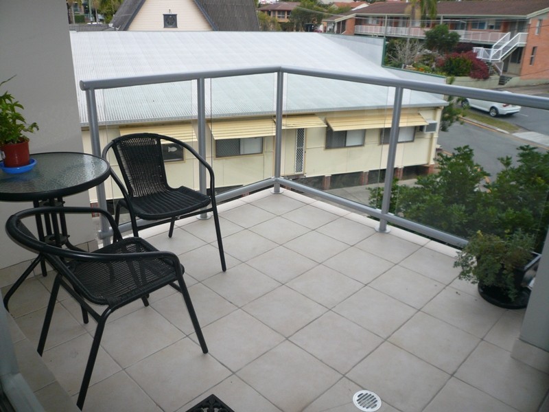 10/5  Carey Lane, Southport QLD 4215