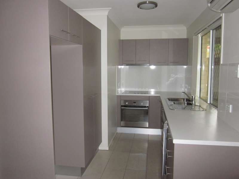 1/10 Foster Street, Newmarket QLD 4051