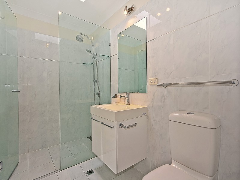 6/26 Miles Street, Hawthorne QLD 4171