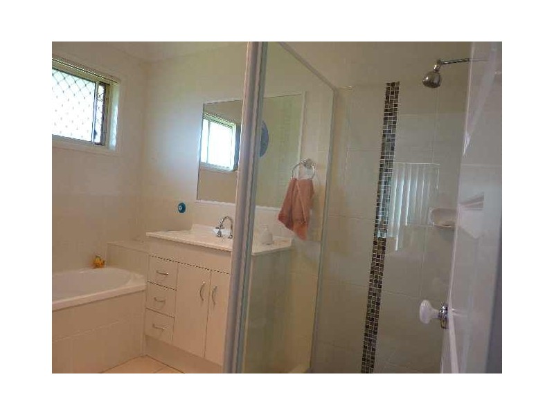 9 Clearview Court, Eagleby QLD 4207