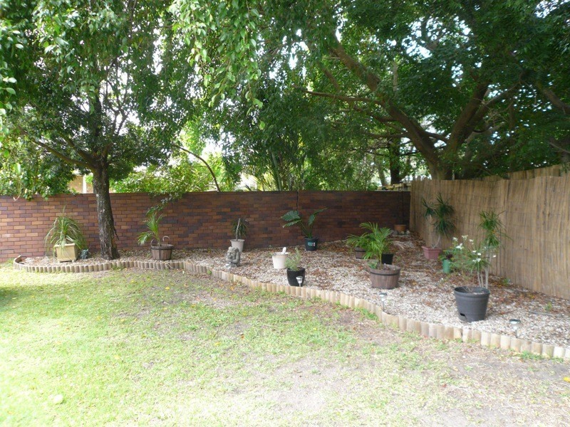 9 Daru Ave, Runaway Bay QLD 4216