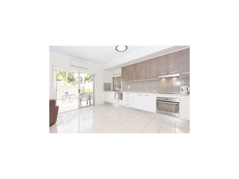 1/101 Albert Street, Camp Hill QLD 4152