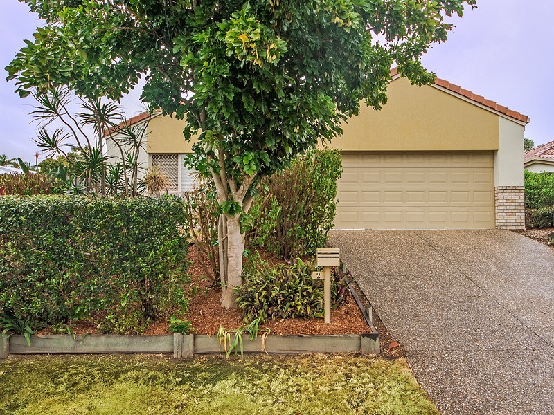 2/2 Pilar Court, Molendinar QLD 4214