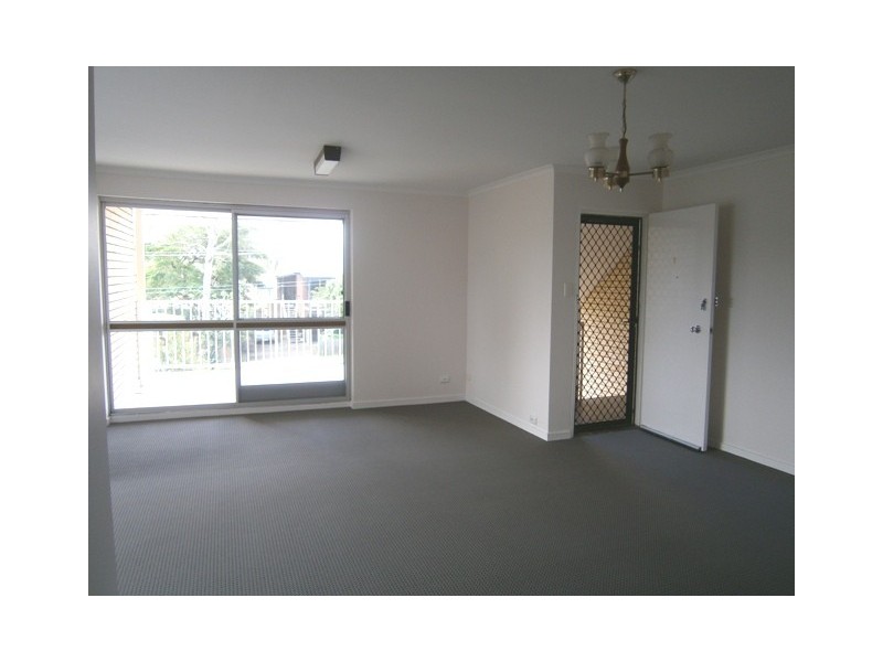 1/32 Woodhill Avenue (1/29 Beet), Coorparoo QLD 4151