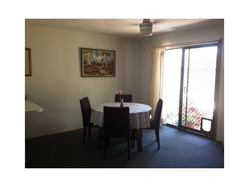 1/5 Kangaroo Avenue, Coombabah QLD 4216