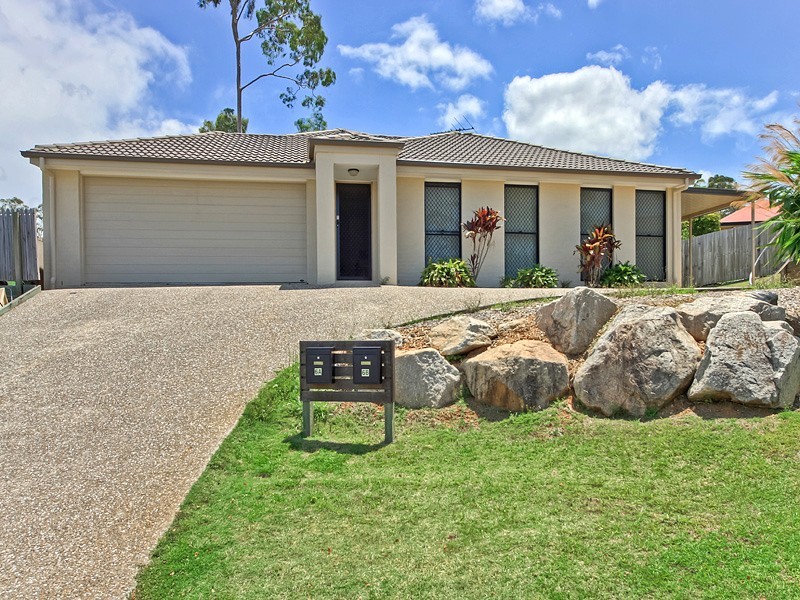 1-2/6 Crestwood Court, Kurwongbah QLD 4503