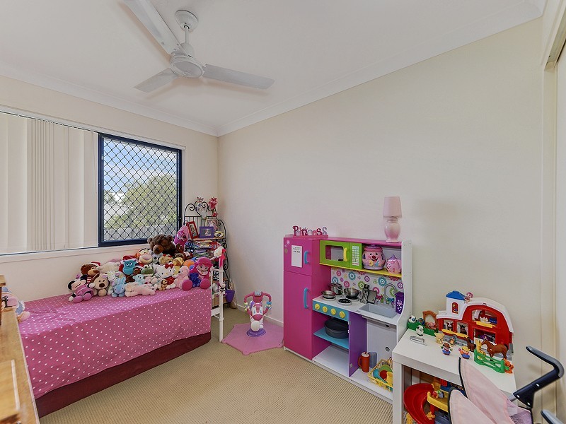 1-2/6 Crestwood Court, Kurwongbah QLD 4503