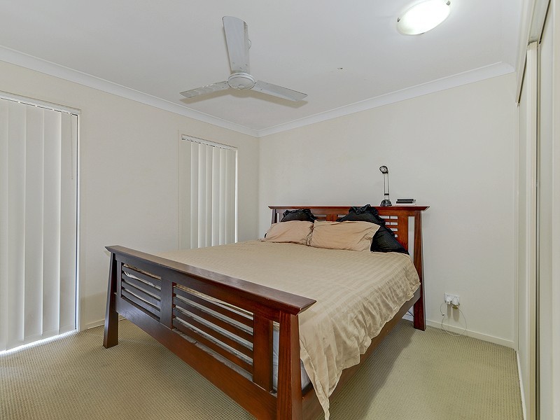 1-2/6 Crestwood Court, Kurwongbah QLD 4503