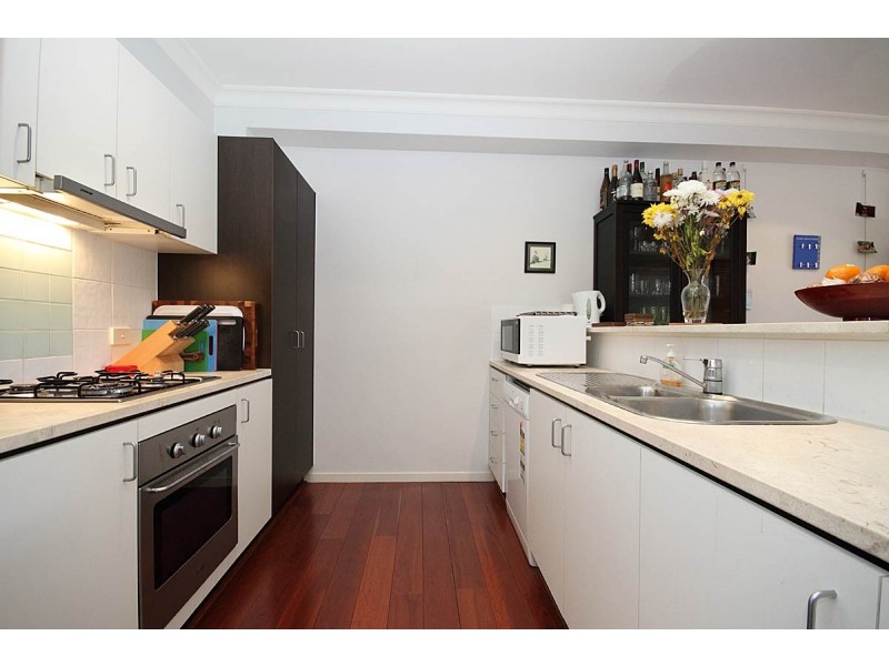 11/16 Park Street, Hawthorne QLD 4171