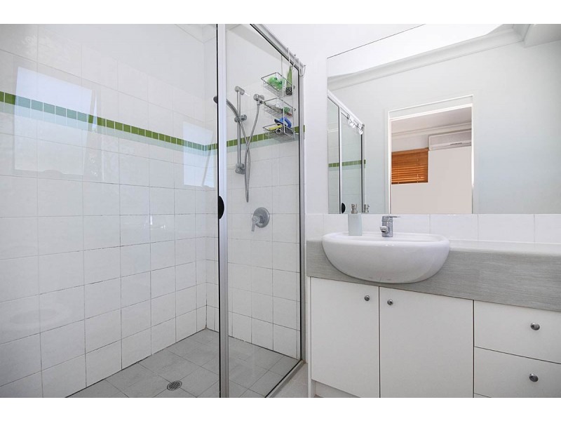 11/16 Park Street, Hawthorne QLD 4171