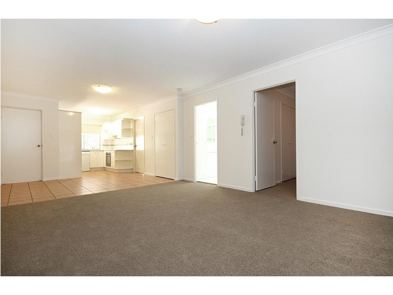 11/20 Underhill Avenue, Indooroopilly QLD 4068