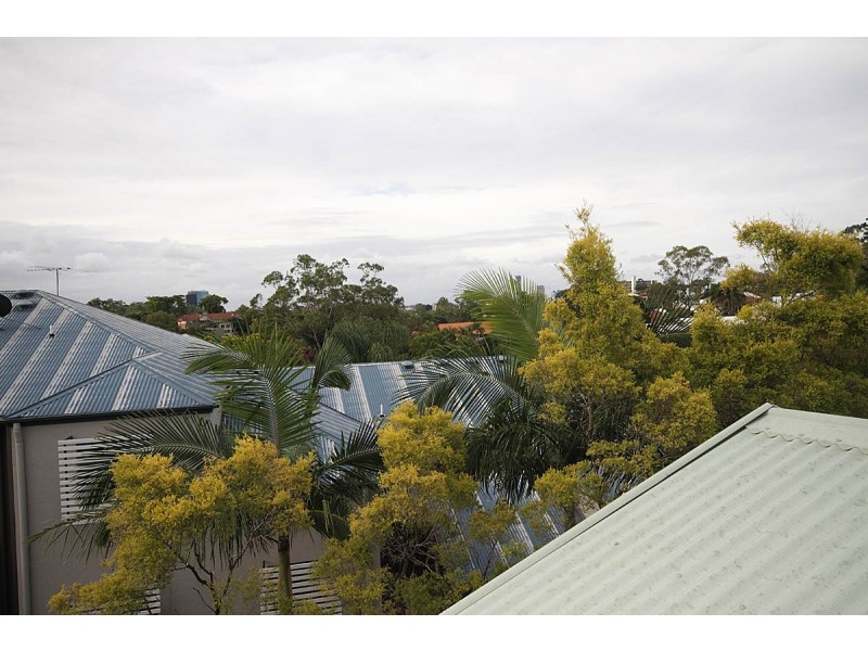 12/120 Indooroopilly Road, Taringa QLD 4068