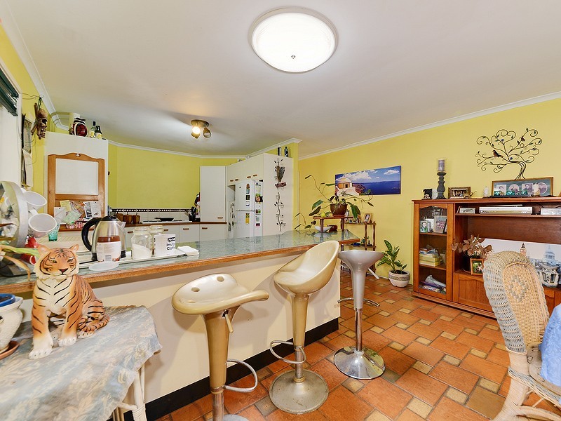 17 Plimsoll Court, Caboolture South QLD 4510