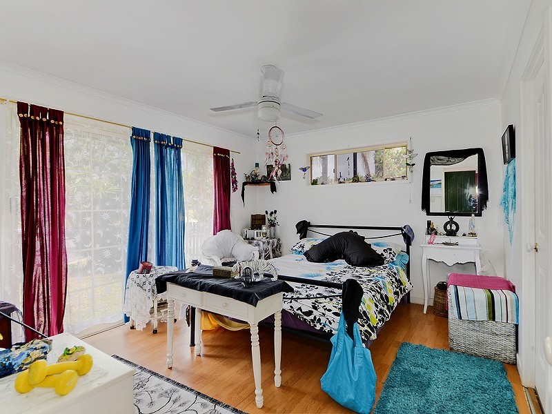 17 Plimsoll Court, Caboolture South QLD 4510